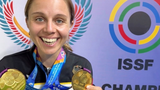 Jana Landwehr krönt sich zur Doppel-Weltmeisterin