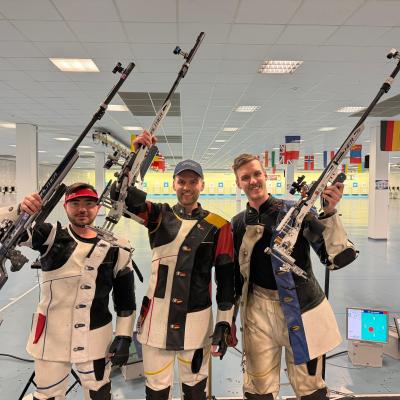 4df172e2 B61c 4e0a 86b8 C2e6a3fad4d2